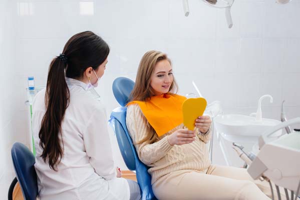 Cosmetic Dental Services To Create A Positive Change