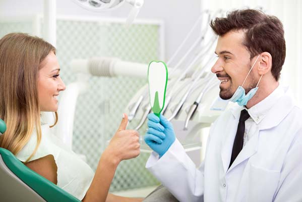 What Does A General Dentist Do?