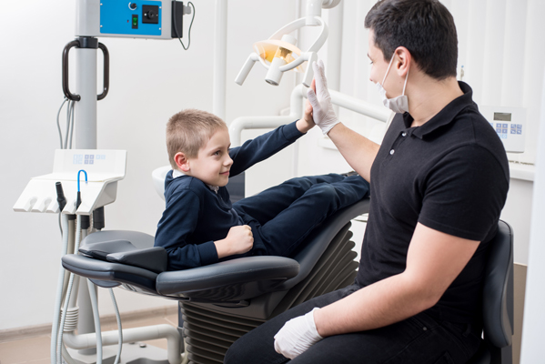 Kid Friendly Dentist Tips: Stress Free Visits And Strong Habits